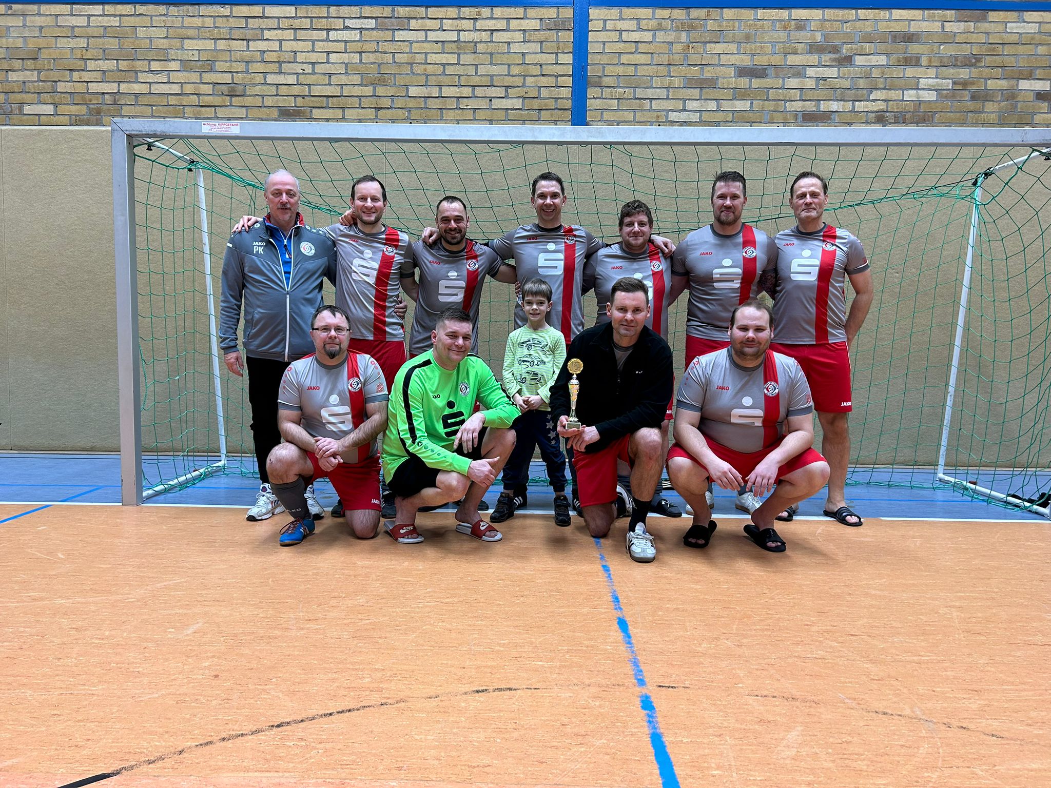 „Alte Herren“unterwegs 😍Rasensportverein Altenburg mit starker Leistung! 🏆⚽